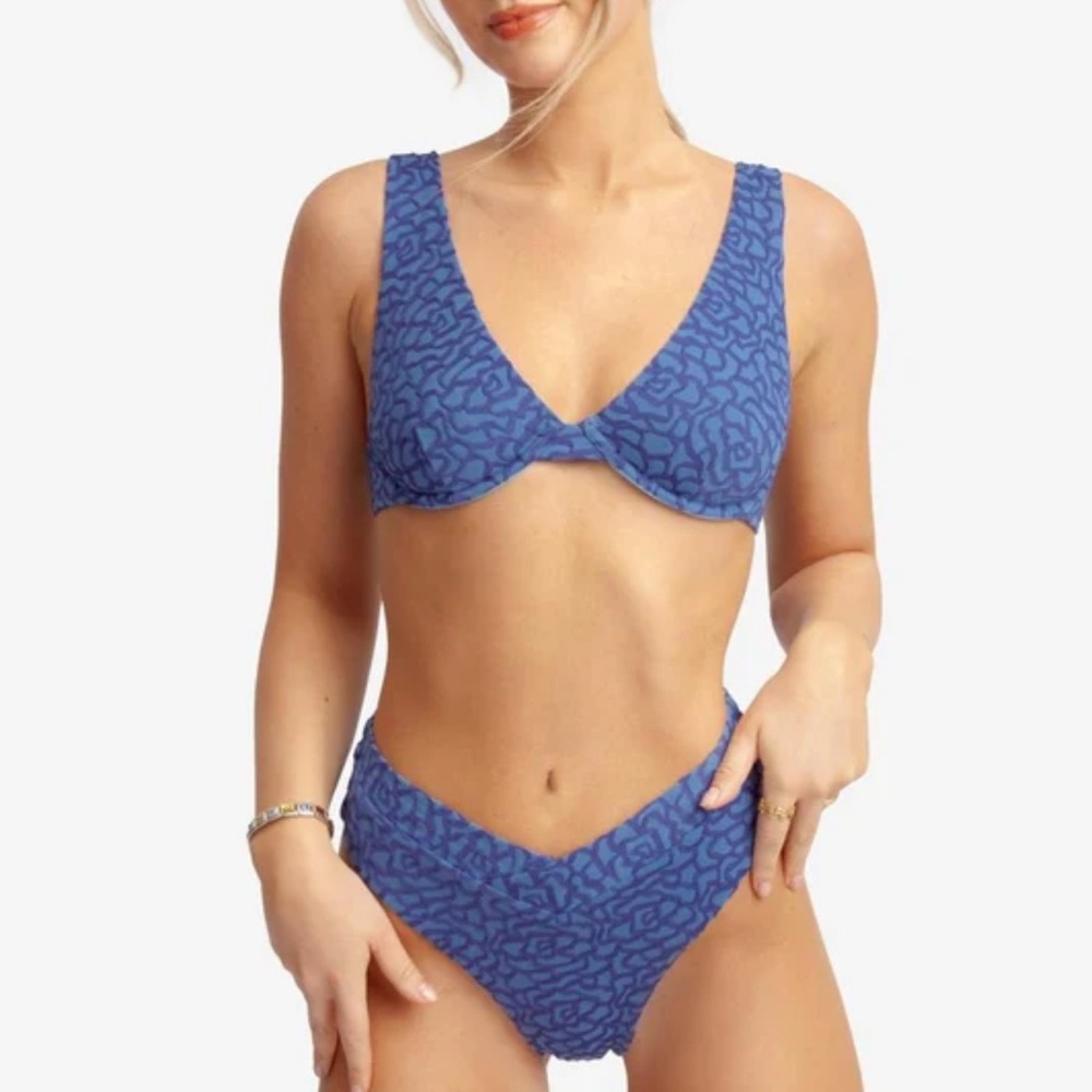 Blackbough Swim Bikini Set
